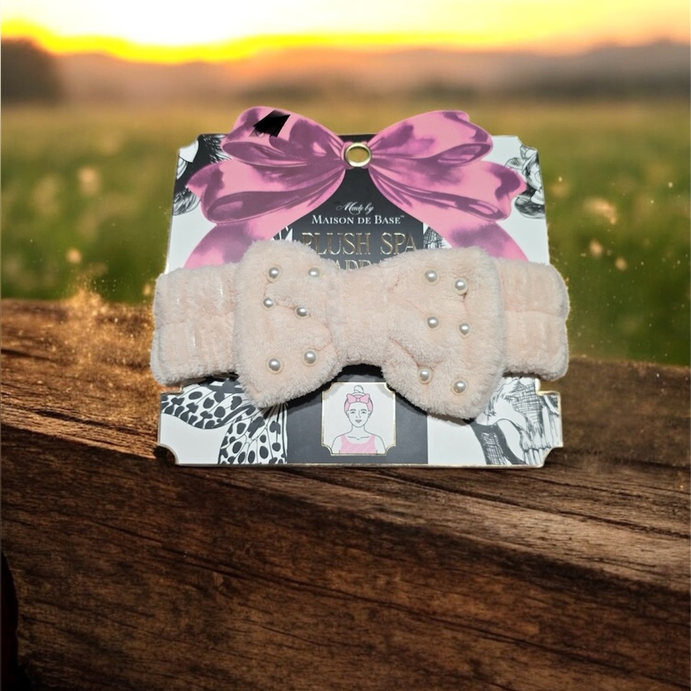 Maison De Base Plush Spa Pearl Headband